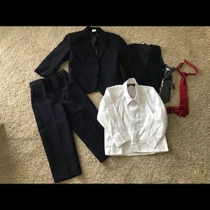Toddler Boys 4T Suit & Ties/Bowtie